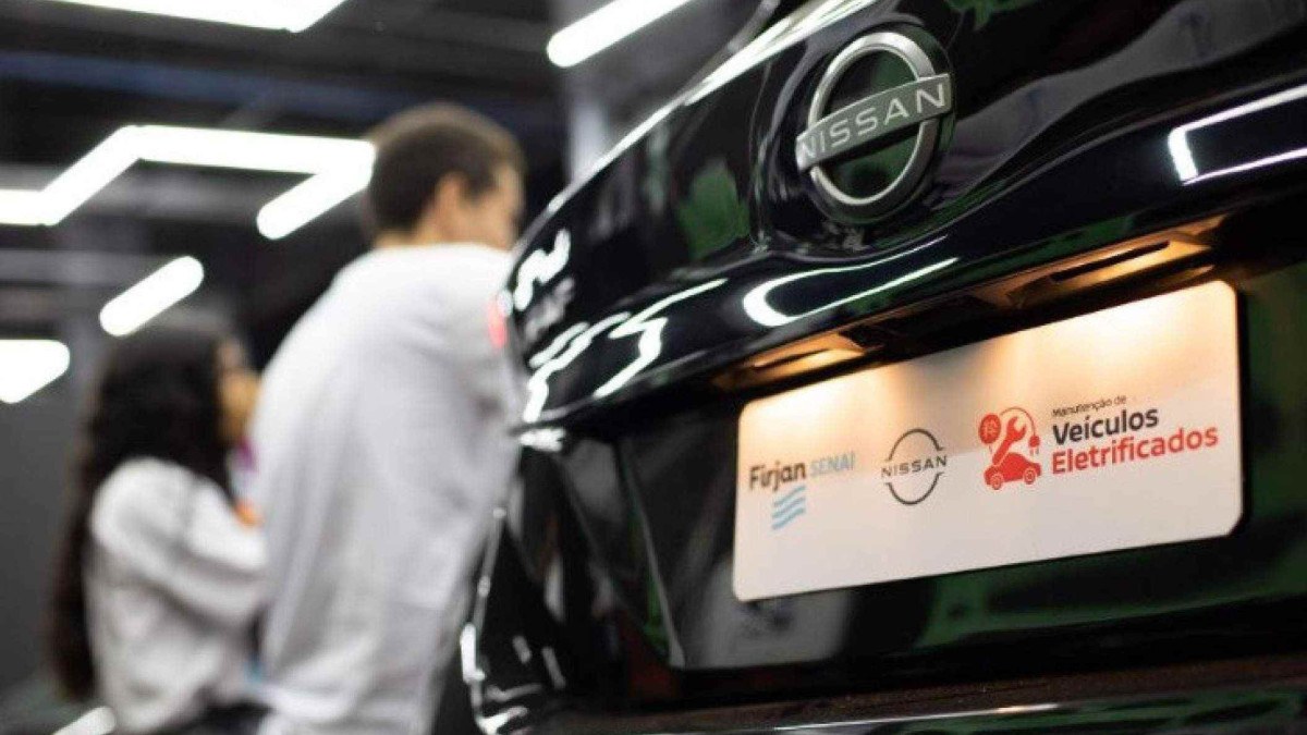 Nissan oferece curso gratuito para manutenção de carros eletrificados
