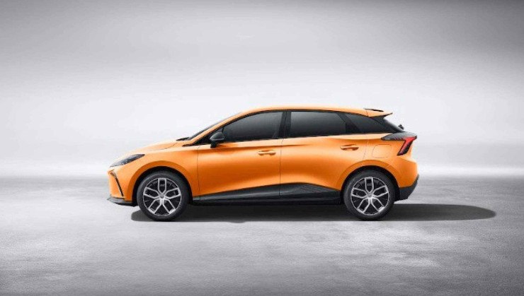 MG4 visto de lado -  (crédito: Divulgação/MG Motor)