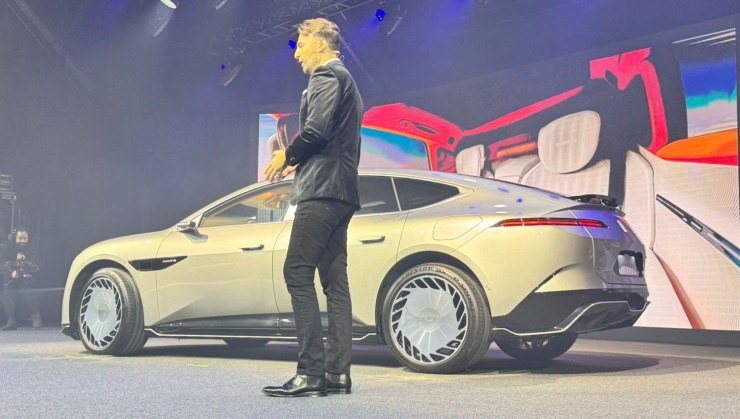 AVATR 012 Kim Jones Edition