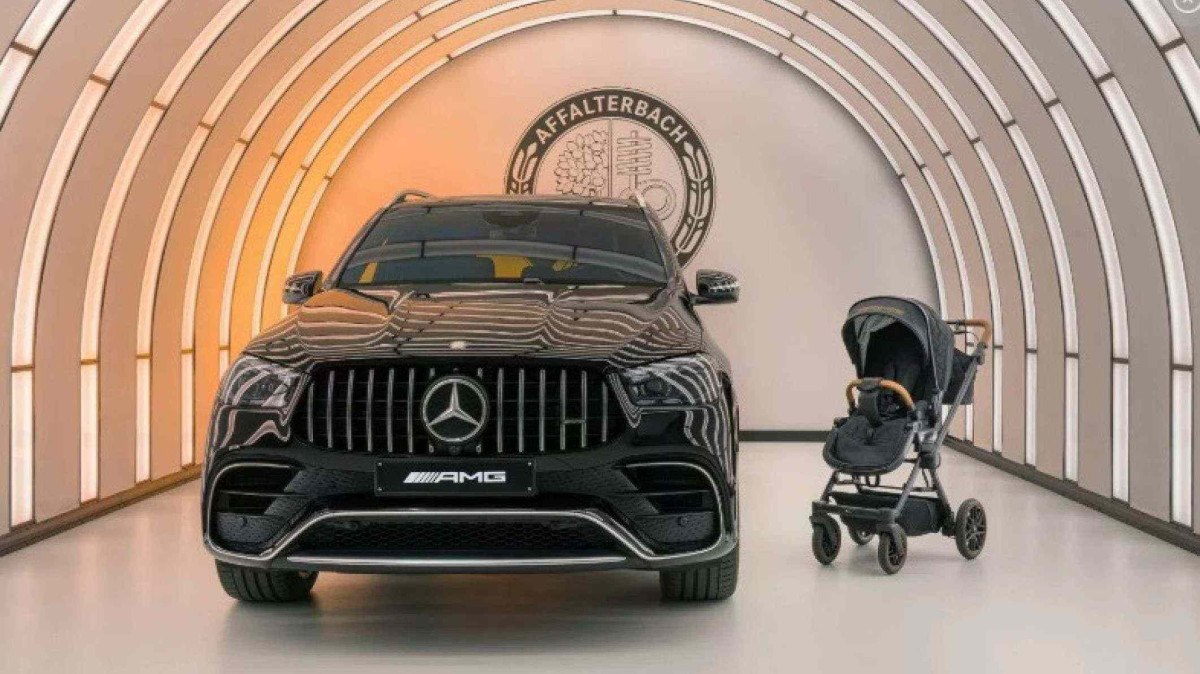 Carrinho da bebê da Mercedes custa até R$ 12 mil