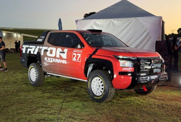 Triton Katana R