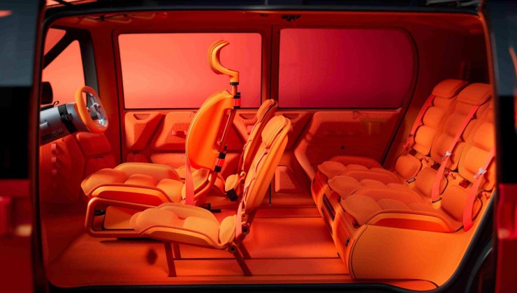 Citro&euml;n ELO na configura&ccedil;&atilde;o de seis lugares