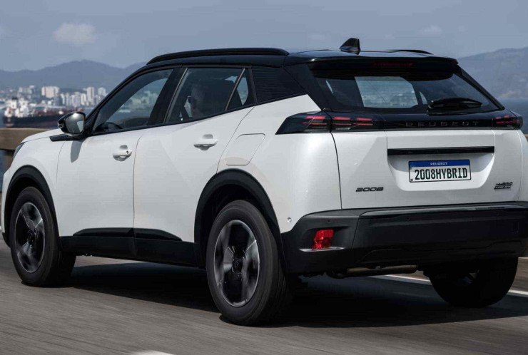 Peugeot 2008 GT Hybrid