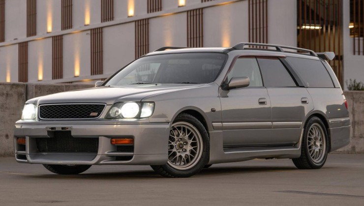 Nissan Stagea 260RS Autech