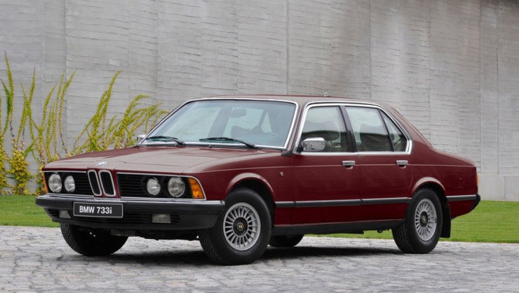 BMW 733i -  (crédito: Divulga&ccedil;&atilde;o/BMW)