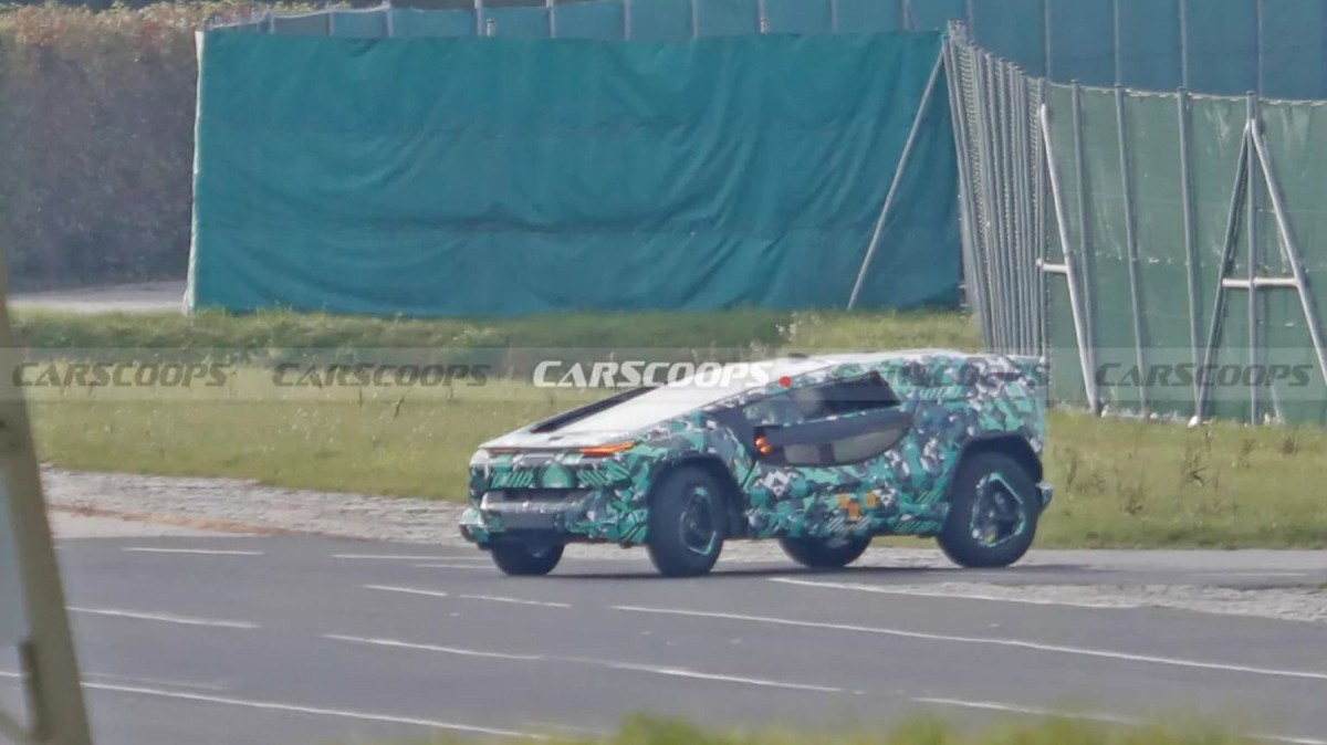 Ceed aposta em visual inusitado para produzir o primeiro carro da hist&oacute;ria da Ar&aacute;bia Saudita