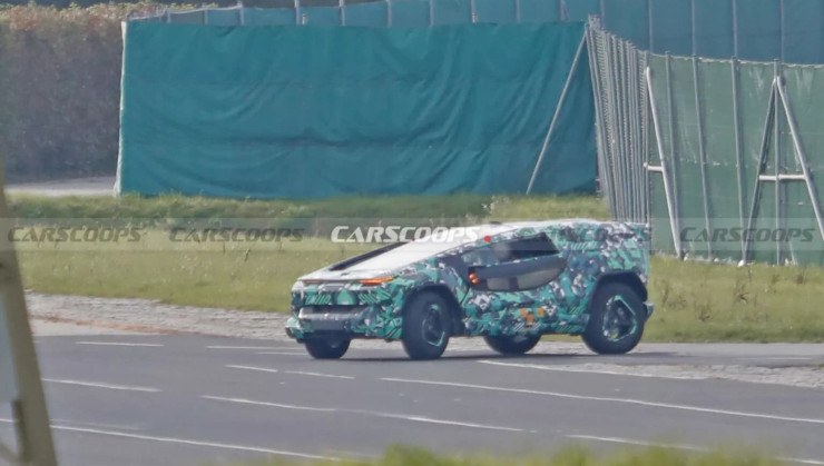 Ceed aposta em visual inusitado para produzir o primeiro carro da hist&oacute;ria da Ar&aacute;bia Saudita -  (crédito: Reprodu&ccedil;&atilde;o/Carscoops)