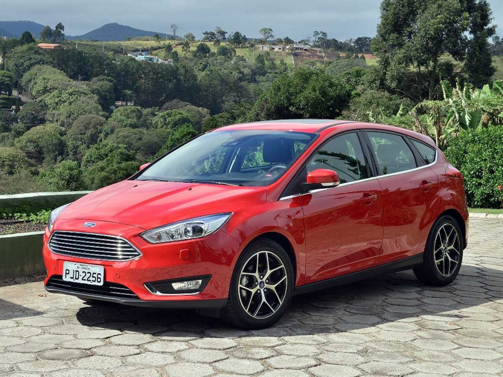 5 carros que seriam incríveis sem seus problemas crônicos