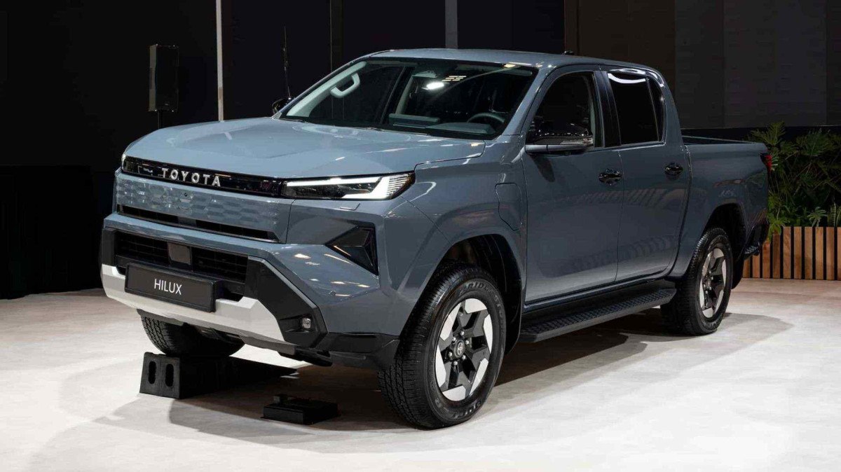 Toyota Hilux ser&aacute; lan&ccedil;ada na Am&eacute;rica do Sul ainda em 2026