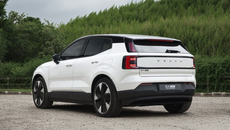 Volvo EX30 Ultra Twin Motor