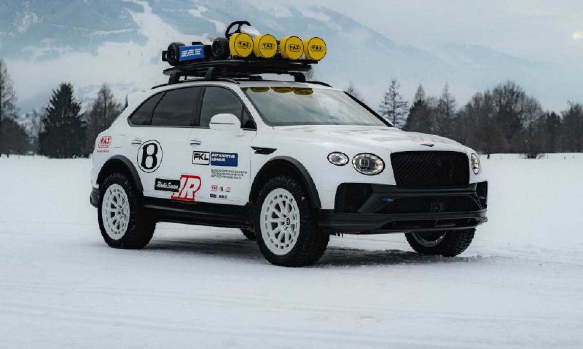 Bentley transforma o Bentayga em um SUV off-road raiz