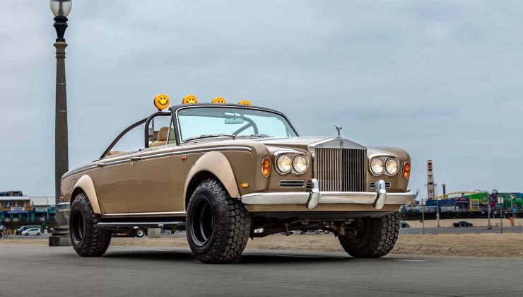 Rolls-Royce Silver Shadow modificado para off-road