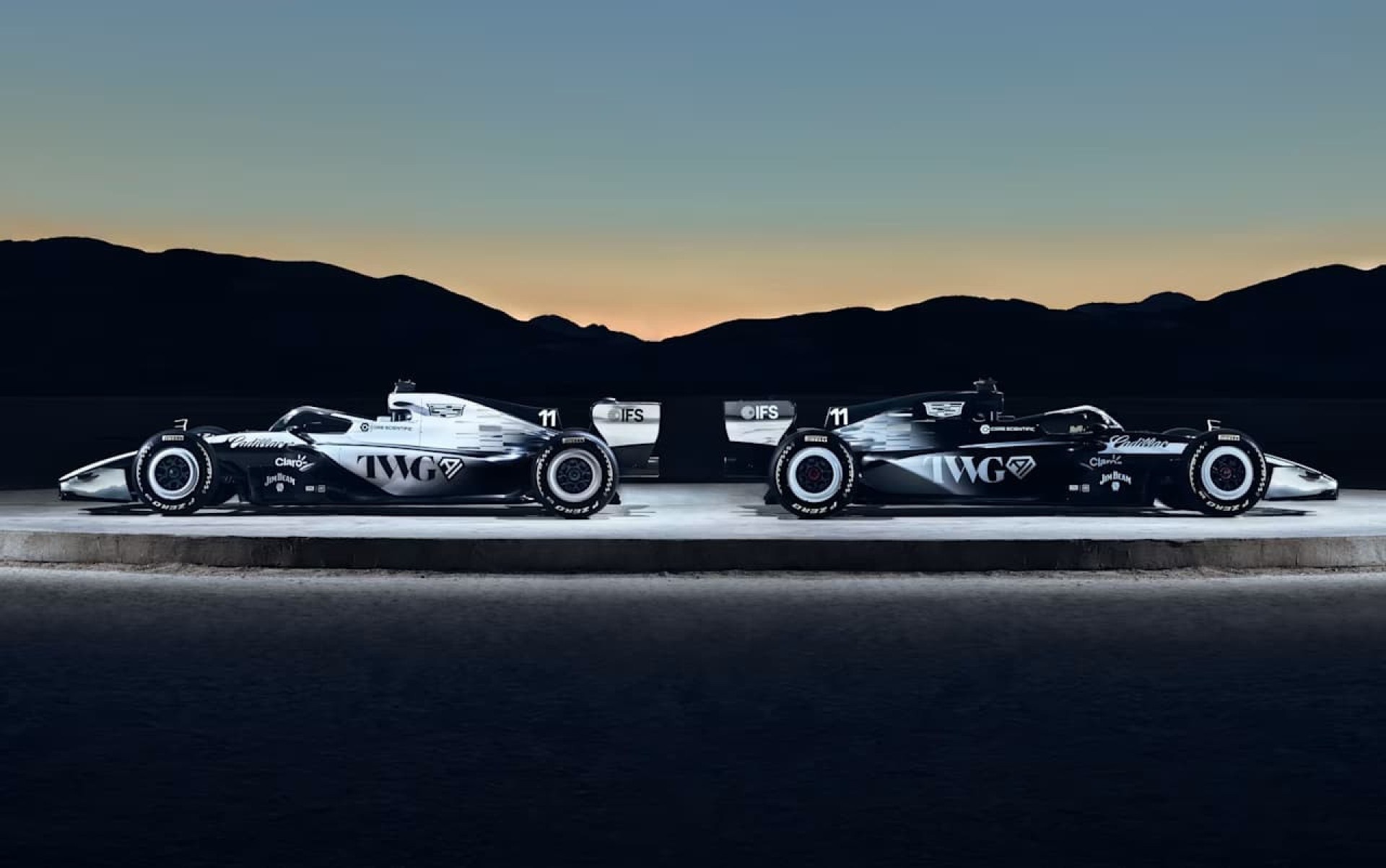 Pintura foi revelada com o n&uacute;mero de Sergio Perez estampado no carro