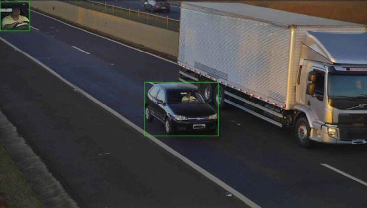 Flagrantes dos novos radares com IA -  (crédito: Reprodução/@ArterisViaPaulista)