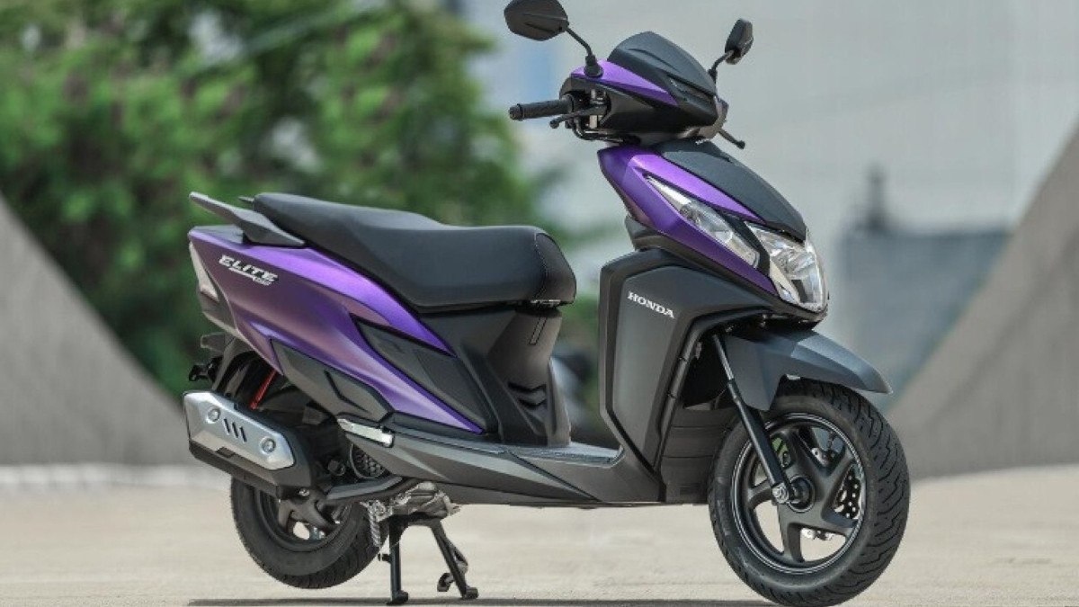 Nova Honda 125 Elite pintada de Roxo Fosco