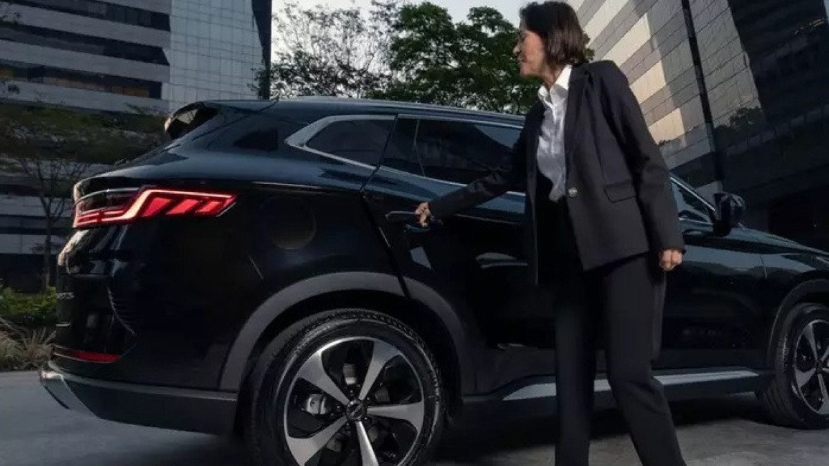 Rhino faz ação especial no Dia Internacional da Mulher