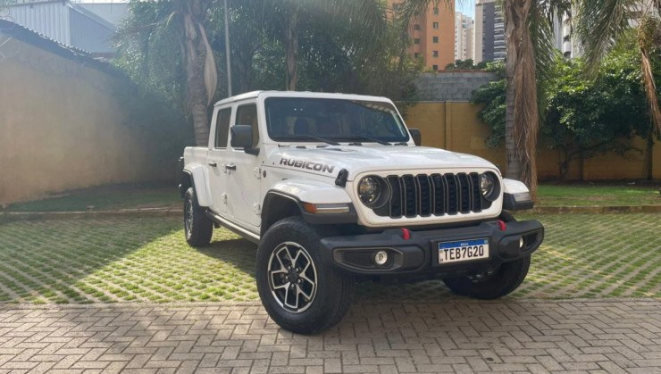Jeep Gladiator Rubicon -  (crédito: Enrico Paladino/Vrum)