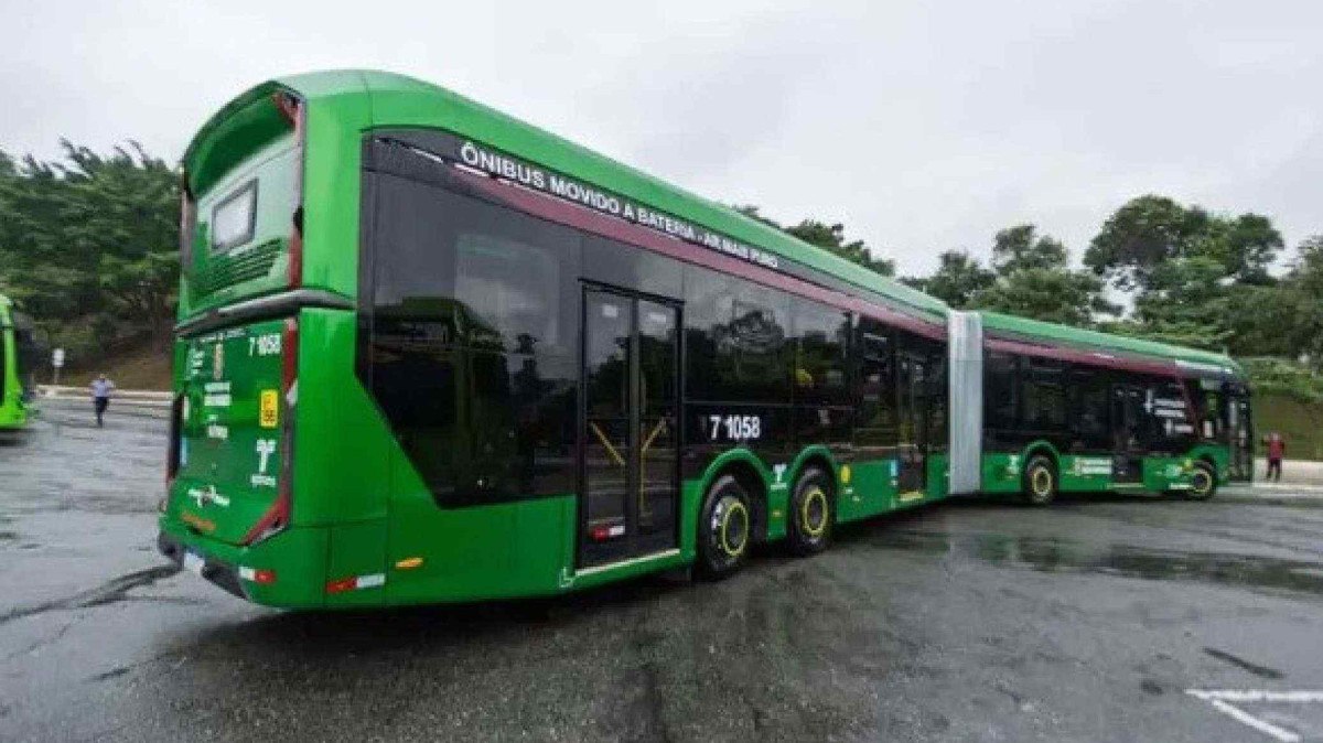 Ônibus da BYD articulado 