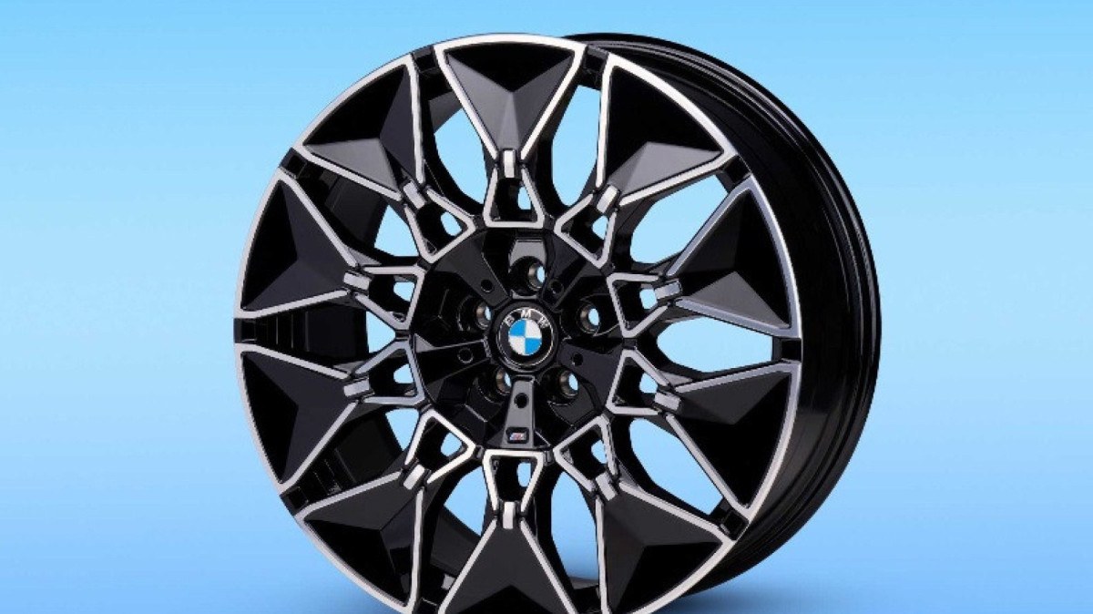 BMW i3 será lançado nesta quarta-feira (18)