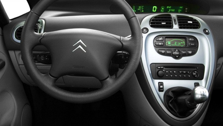 Ergonomia, espa&ccedil;o e versatilidade eram qualidades do Xsara Picasso