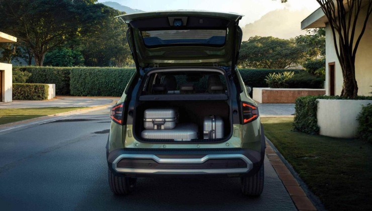 Novo Renault Duster &eacute; revelado na &Iacute;ndia com op&ccedil;&atilde;o h&iacute;brida