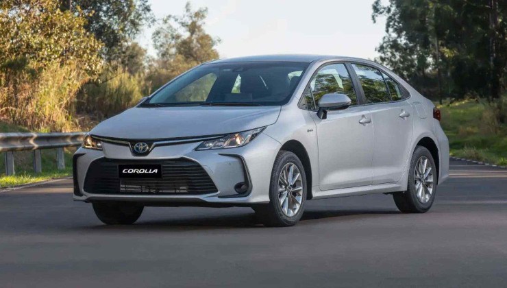 Toyota Corolla GLi HEV -  (crédito: Divulga&ccedil;&atilde;o/Toyota)