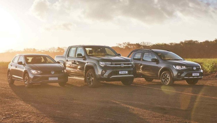 Volkswagen Polo, Amarok e Saveiro estacionados -  (crédito: Divulgação/Volkswagen)
