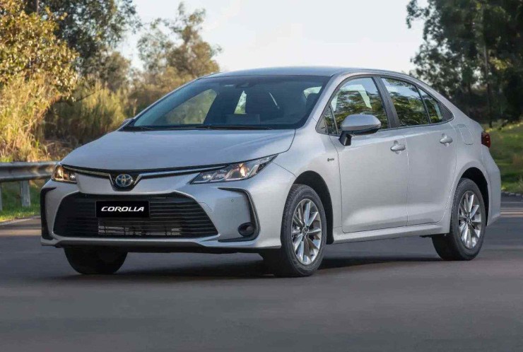 Toyota Corolla GLi HEV