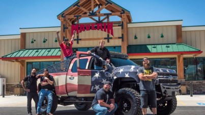 Truck Norris: picape criada para homenagear ator chama atenção