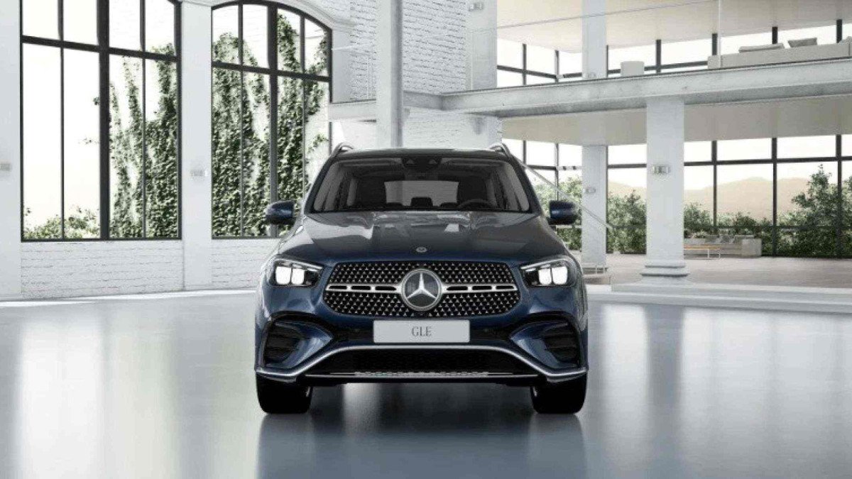 Mercedes-Benz GLE 450 d 4MATIC AMG Line visto de frente