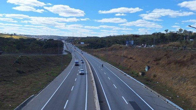 A concess&atilde;o da Rota das Gerais, que abrange rodovias federais em Minas, prev&ecirc; investimentos em moderniza&ccedil;&atilde;o da infraestrutura. -  (crédito: Foto: Divulga&ccedil;&atilde;o / Comunica&ccedil;&atilde;o ANTT)