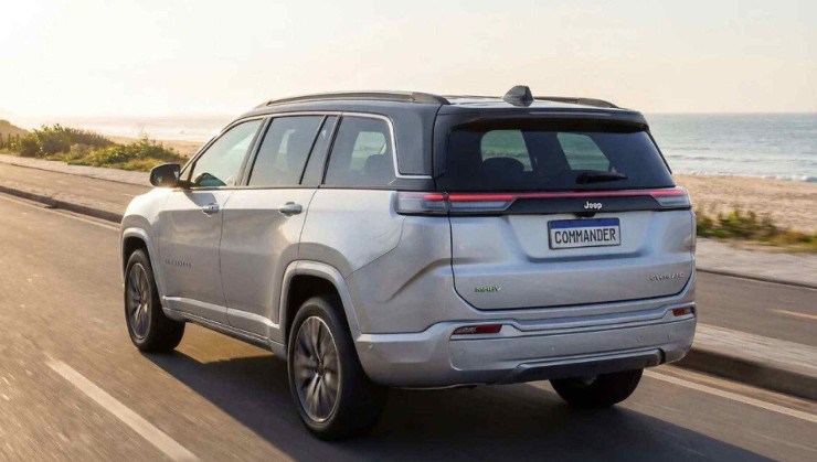 Jeep Commander 2027 em movimento