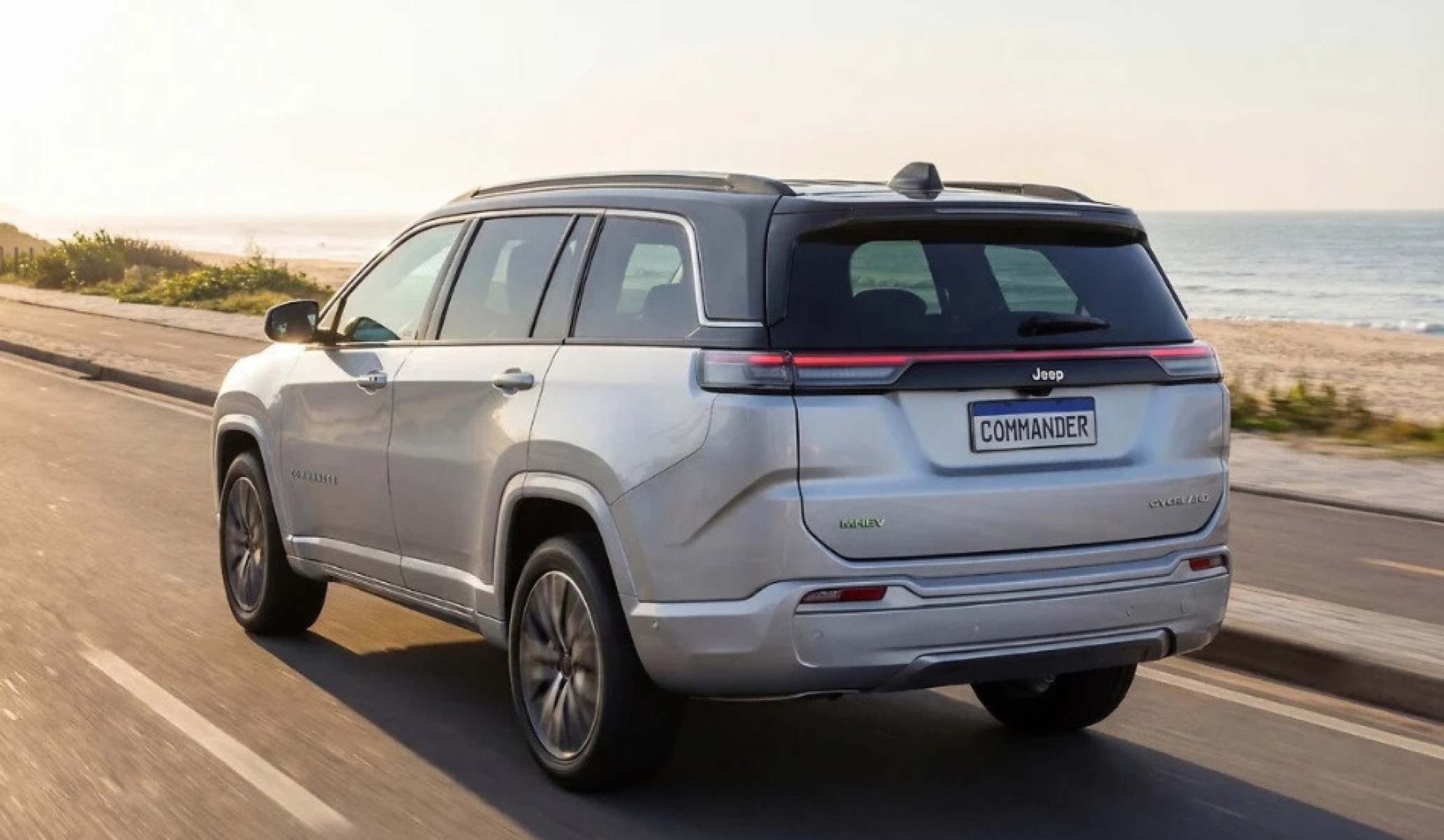 Jeep Commander 2027 em movimento