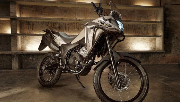 Honda Sahara 300 -  (crédito: Divulga&ccedil;&atilde;o/Honda)