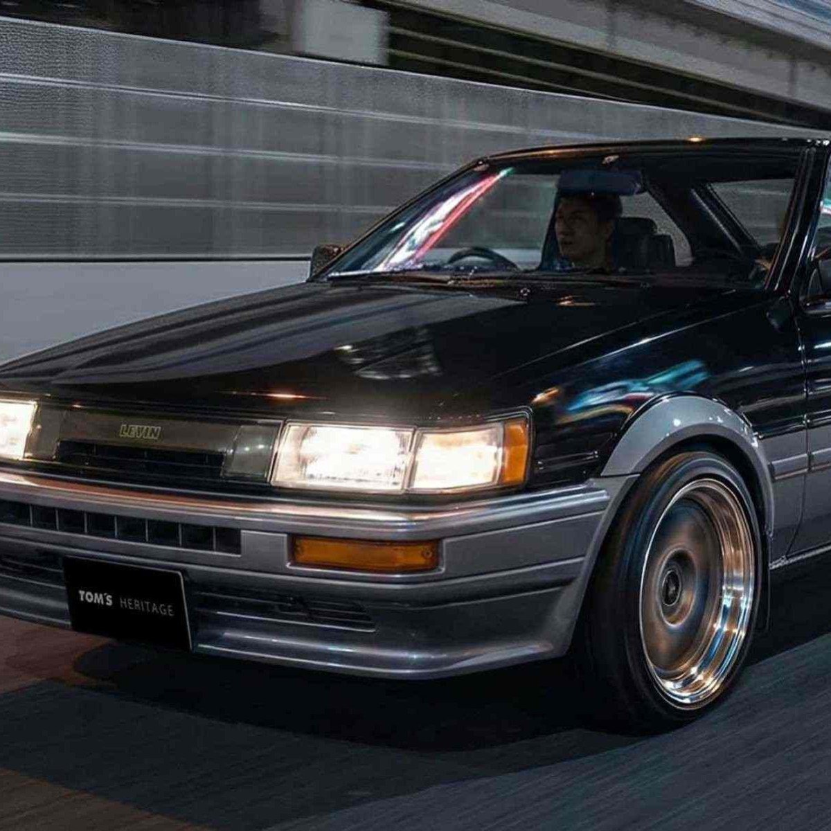 Restauração do Toyota AE86 custa mais que dois Supras, no Japão