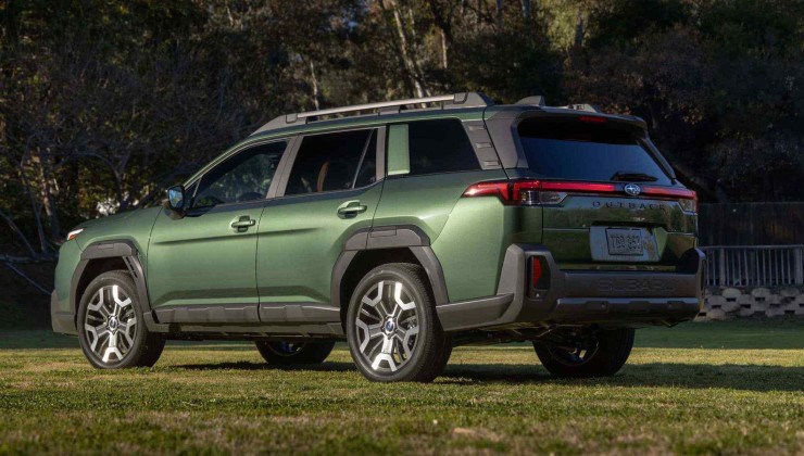 O modelo deixou de ser uma perua aventureira e passou a ser apenas mais um SUV