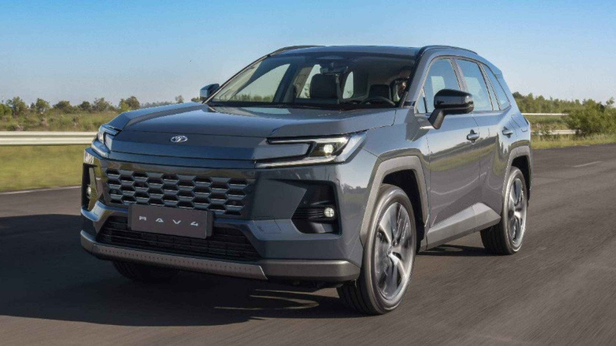 Toyota RAV4 de frente