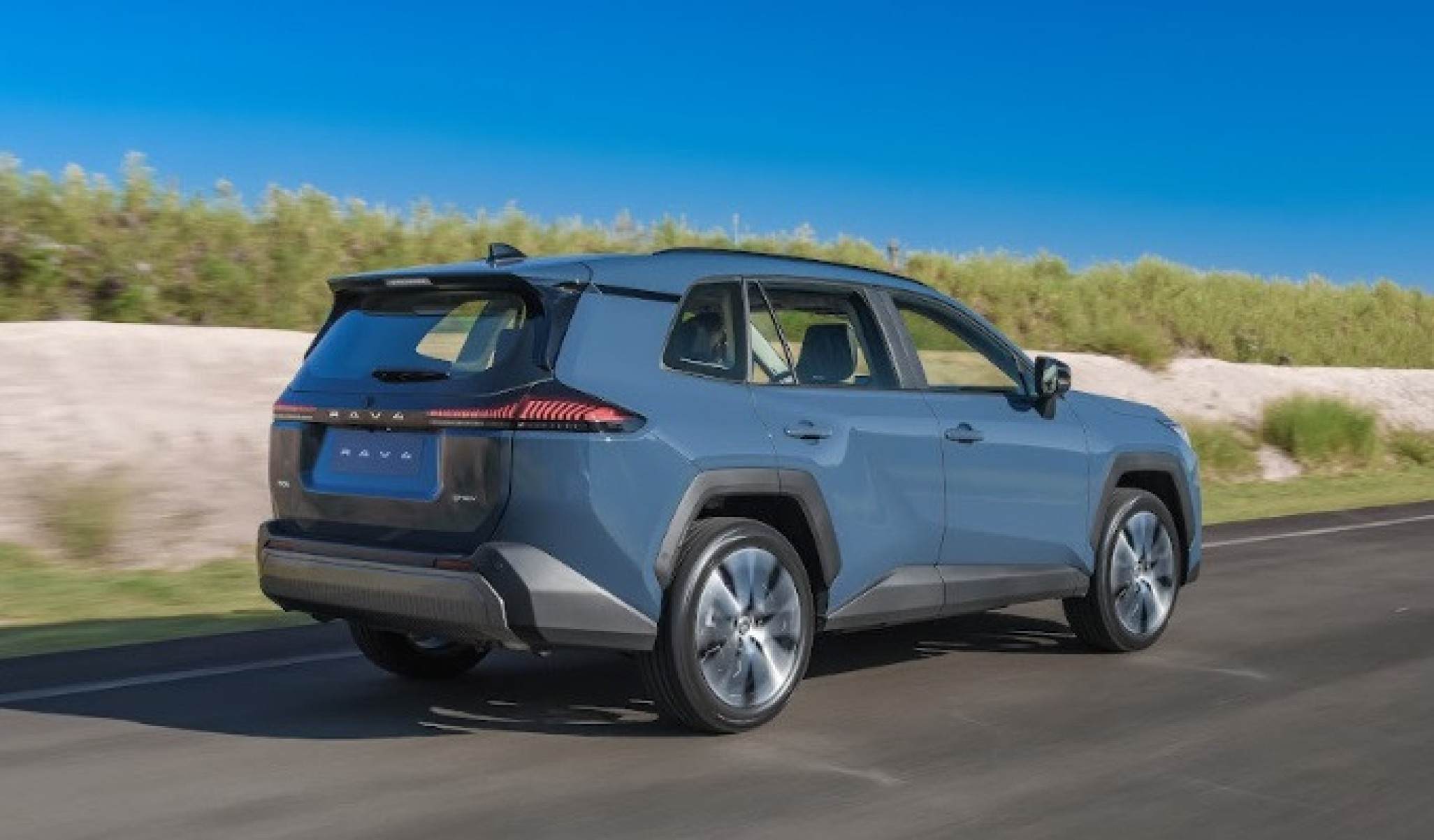 Toyota RAV4 traseira