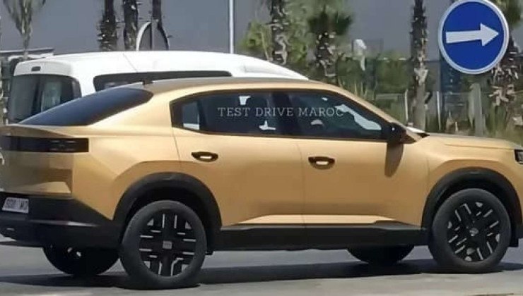 Fiat Fastback de segunda geração foi flagrado nas ruas do Marrocos -  (crédito: Reprodução/@testdrive_ma)