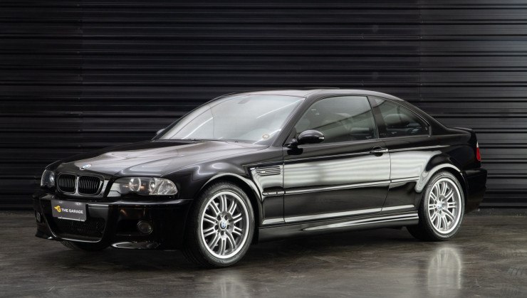 A BMW M3 utilizada para o projeto era parecida com essa 