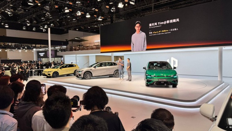 Leapmotor Lafa 5 -  (crédito: Eduardo Lucizano/Vrum)