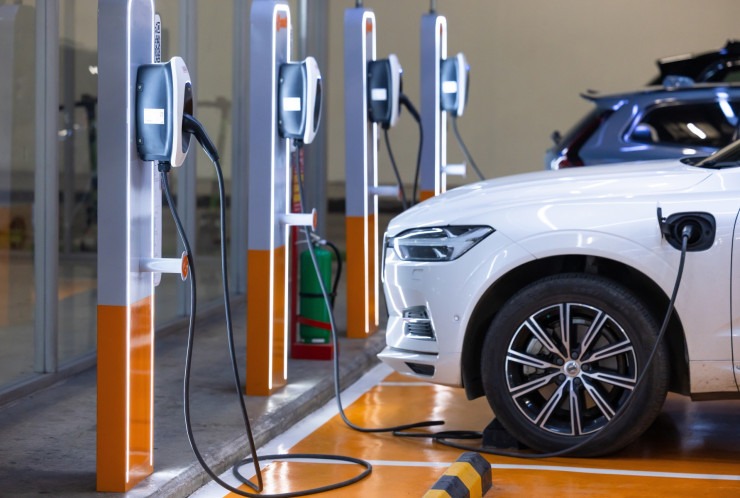 Esta&ccedil;&atilde;o de carregamento para carro el&eacute;trico    