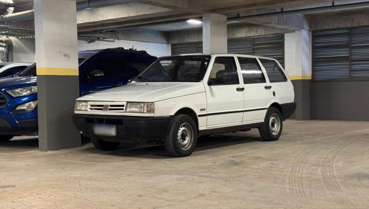 A Elba 1.5 i.e de Max
