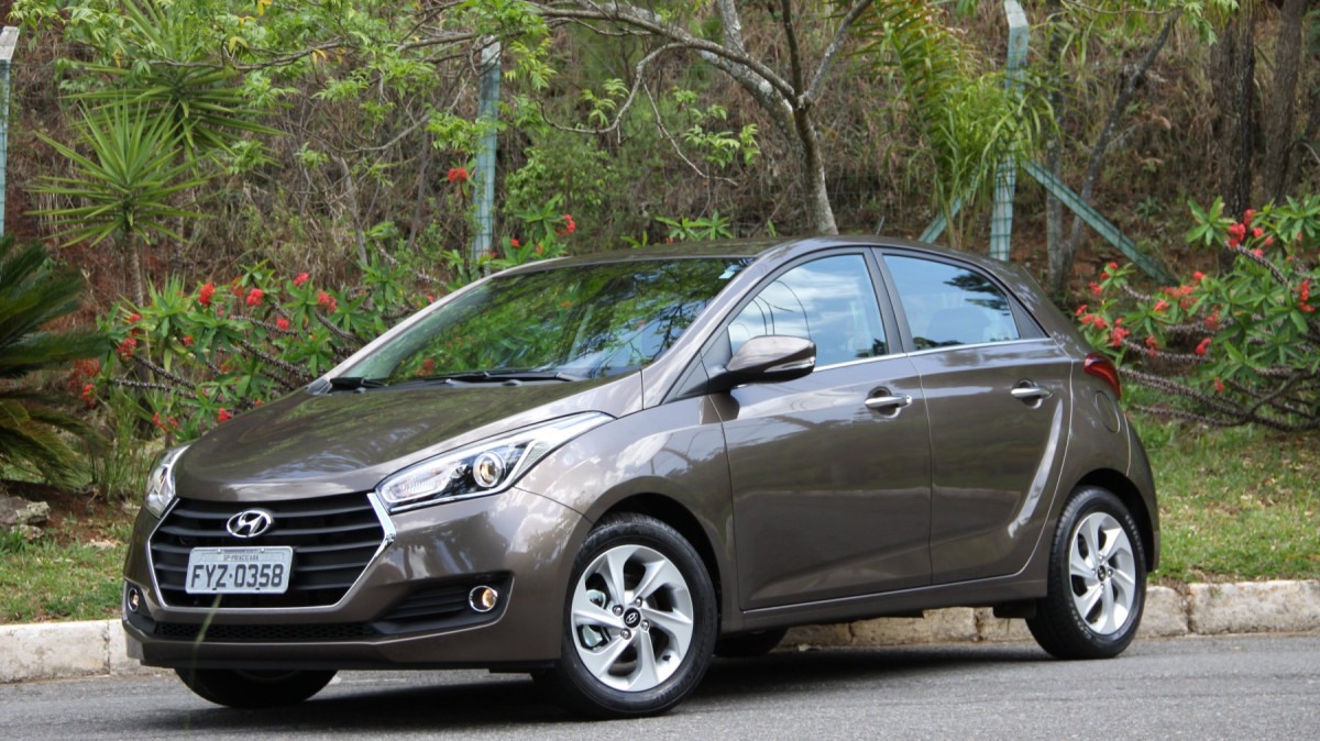 Hyundai HB20 2015