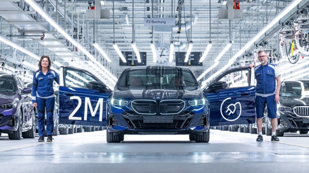 BMW i5