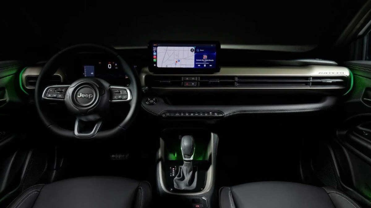 Jeep Avenger painel 