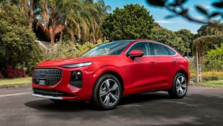 Audi Q3 Sportback vermelho -  (crédito: Divulgação/Audi)
