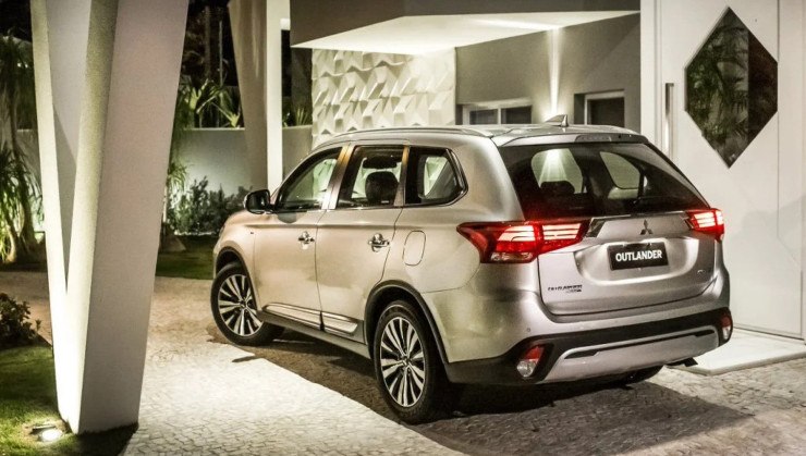 Mitsubishi Outlander