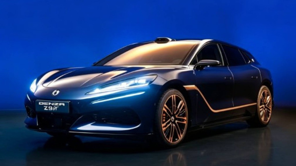BYD Denza Z9 GT Chopard Edition