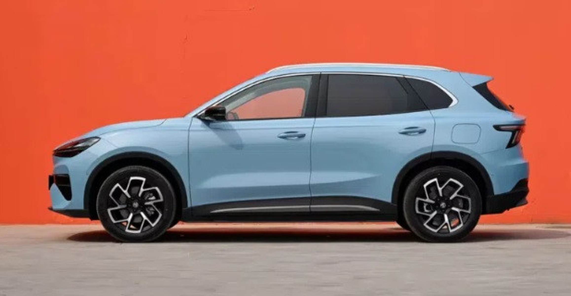 MG Motor lan&ccedil;a SUV el&eacute;trico compacto MG4x